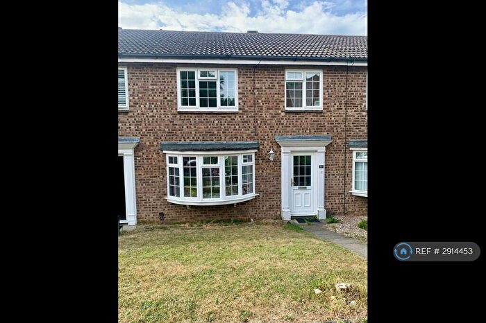 3 Bedroom Terraced House To Rent In Aquila Close, Leatherhead, KT22