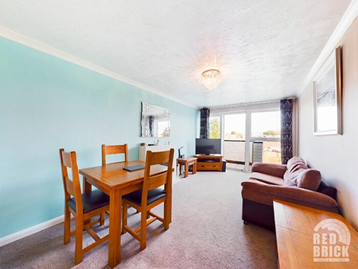 2 Bedroom Flat To Rent In London Road, Coventry, CV3