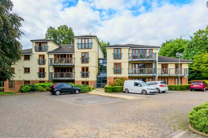 2 Bedroom Flat To Rent In Harrogate Road, Chapel Allerton, LS17