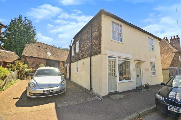 Barn Conversion For Sale In Scotton Street, Wye, Ashford, TN25