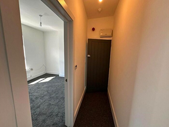 1 Bedroom Flat To Rent In Church Street, Telford, TF2