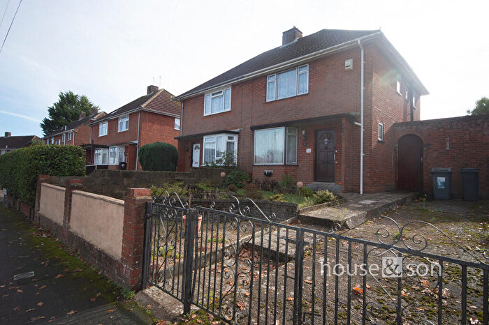 2 Bedroom Semi Detached House For Sale In Long Road, Bournemouth, BH10