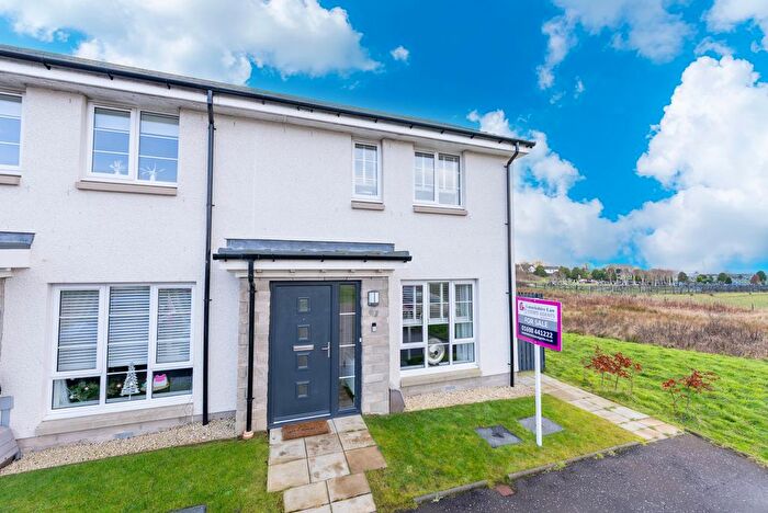 3 Bedroom End Of Terrace House For Sale In Windsor Drive, Airdrie, ML6