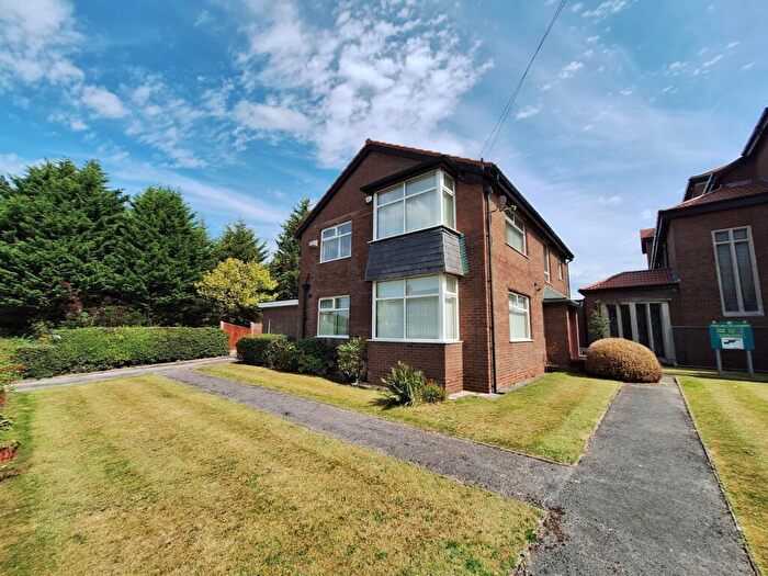 4 Bedroom Detached House To Rent In Partington, Manchester, M31