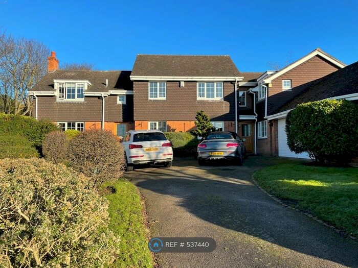 5 Bedroom Detached House To Rent In Jellicoe Close, Wirral CH48