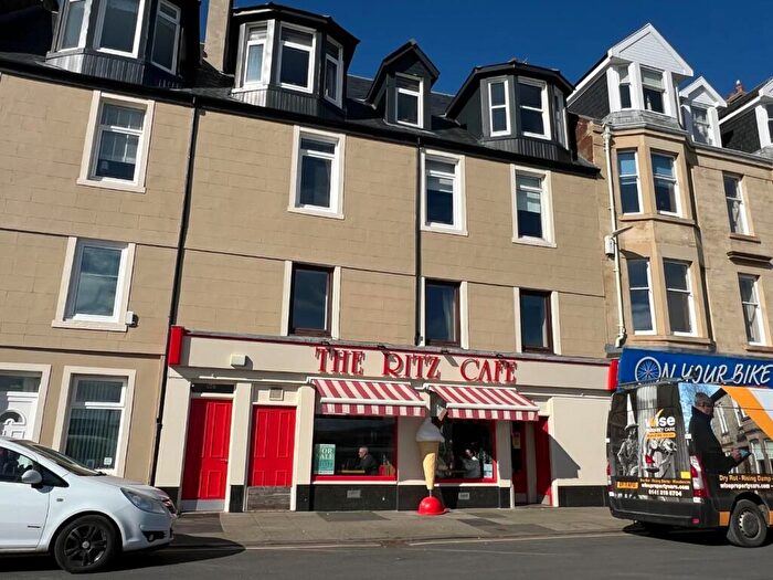 3 Bedroom Flat For Sale In Stuart Street, Town Centre, Millport, KA28