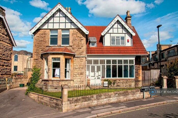 6 Bedroom Detached House To Rent In Bloomfield Avenue, Bath, BA2