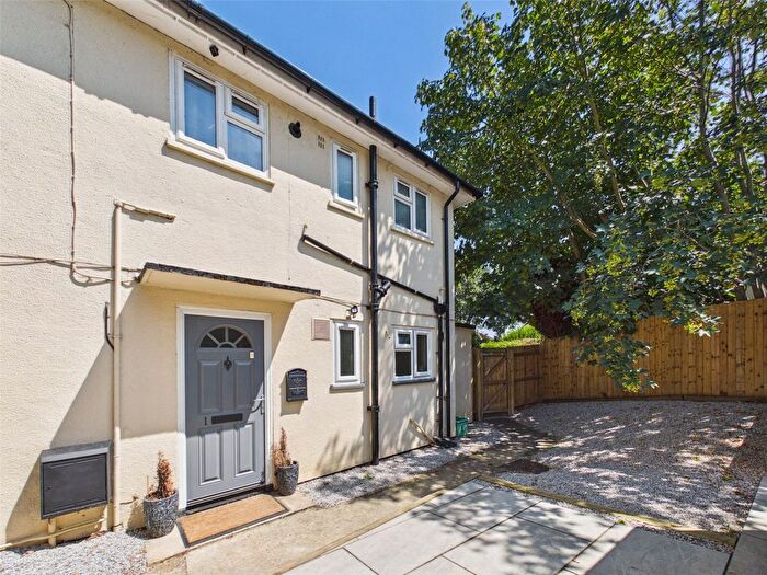 2 Bedroom Semi Detached House For Sale In Bazeley Road, Matson, Gloucester, Gloucestershire, GL4
