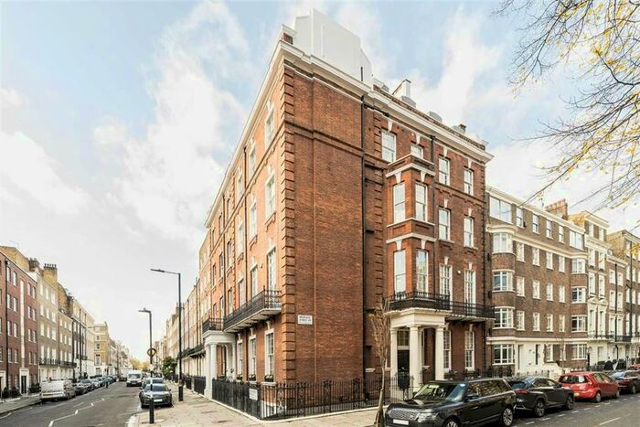 2 Bedroom Flat To Rent In Upper Berkeley Street, London, W1H