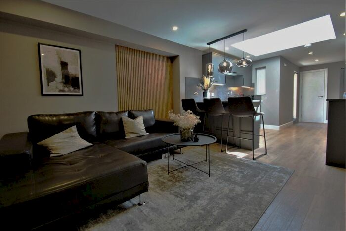 5 Bedroom Terraced House To Rent In Northfield Road, Coventry, CV1