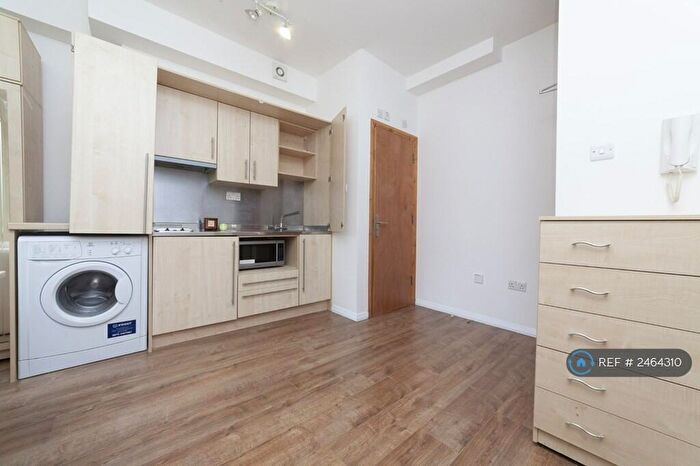 Studio To Rent In Rufford Street, London, N1