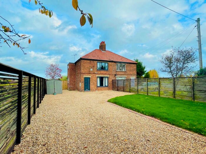 3 Bedroom Semi-Detached House To Rent In Battlefields Lane North, Holbeach, Spalding, PE12