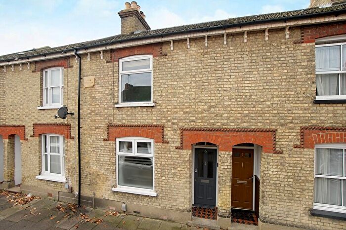 2 Bedroom Terraced House For Sale In Hartington Street | Bedford | Beds | | No Upper Chain, MK41