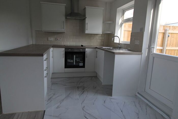 2 Bedroom Semi-Detached House To Rent In Wawne Lodge, Pennine Way, Hull, HU7