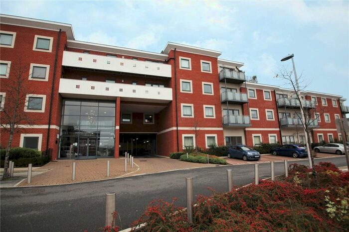 2 Bedroom Flat To Rent In Heron House, Rushley Way, Reading, Berkshire, RG2