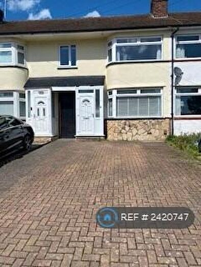 3 Bedroom Terraced House To Rent In Stanhope Road, Slough, SL1