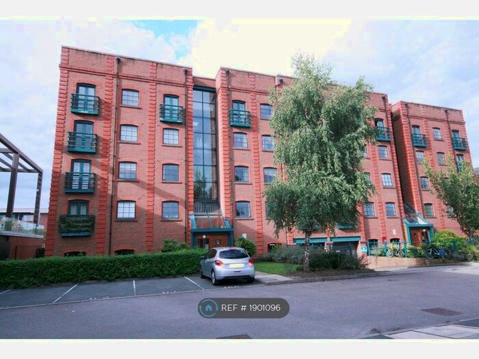 2 Bedroom Flat To Rent In Hoole Lane, Chester, CH2