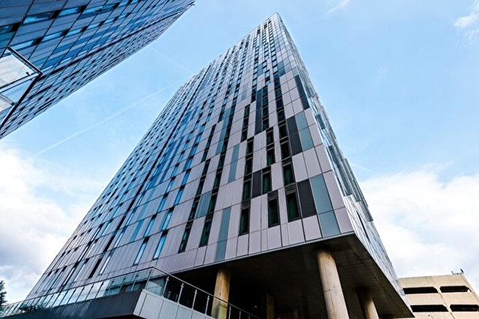 Studio To Rent In Michigan Point Tower A, Michigan Avenue, Salford, Lancashire, M50