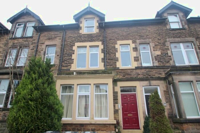 1 Bedroom Flat To Rent In Dragon Road, Harrogate, HG1