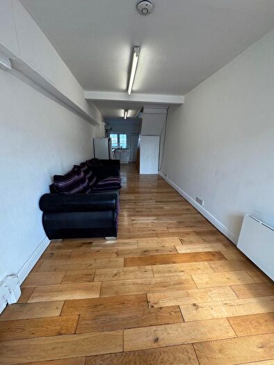 1 Bedroom Flat To Rent In Brancker Road, Kenton, HA3