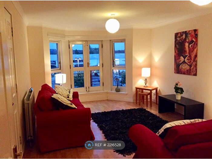 2 Bedroom Flat To Rent In Crow Road, Glasgow, G11