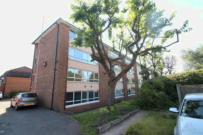 1 Bedroom Flat To Rent In Lordswood Square, Lordswood Road, Harborne, B17