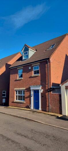 4 Bedroom Property To Rent In All Saints Close, Longwell Green, Bristol BS30
