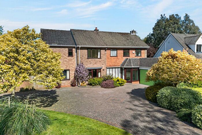 5 Bedroom Detached House For Sale In Beverley Road, Leamington Spa, Warwickshire, CV32
