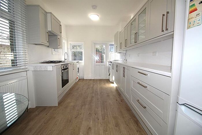 3 Bedroom Terraced House To Rent In Poynter Road, Enfield, EN1