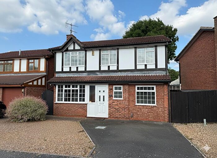 4 Bedroom Detached House For Sale In Knighton Close, Northampton, NN5