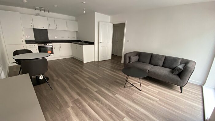 2 Bedroom Flat To Rent In Flat, Sherborne Place, Birmingham, B16