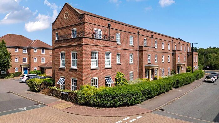 2 Bedroom Flat For Sale In Rockbourne Road, Sherfield Park, RG27