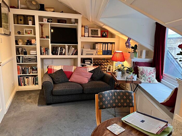 1 Bedroom Flat For Sale In Albert Road, Bournemouth Town Centre, BH1