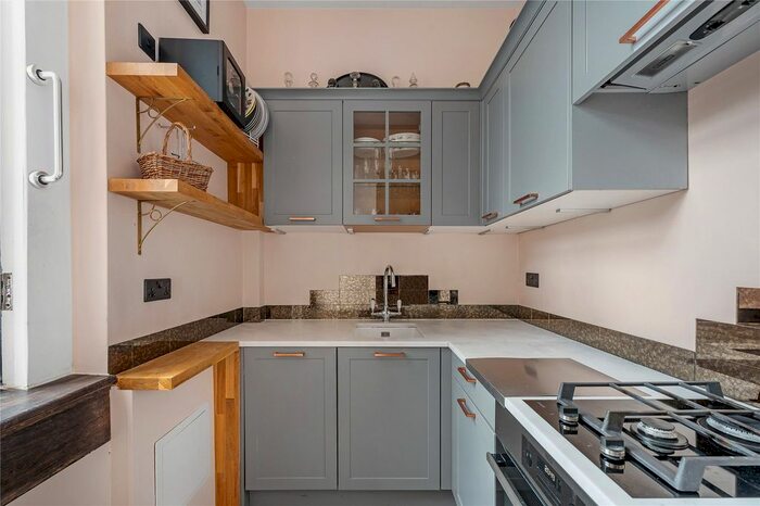 1 Bedroom Flat For Sale In Ebury Street, London, SW1W