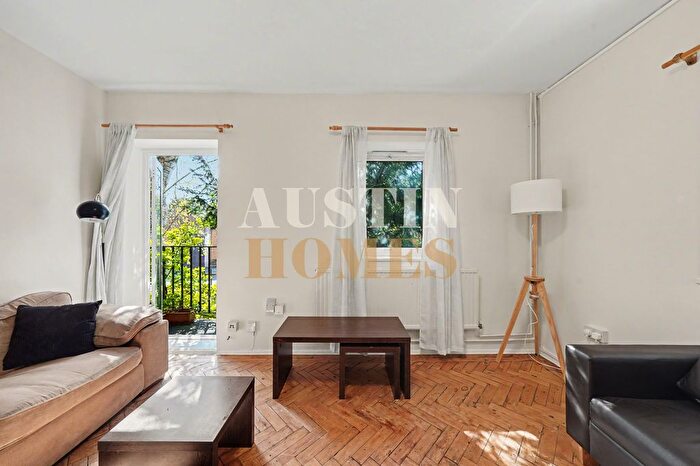 3 Bedroom Flat To Rent In Garnett Road, Garnett House Garnett Road, NW3