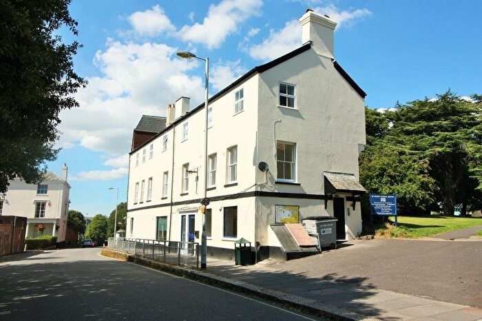 2 Bedroom Flat To Rent In La Chine House, - St. Davids Hill, EX4