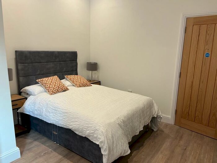 Studio To Rent In Market Street, Nottingham, NG1