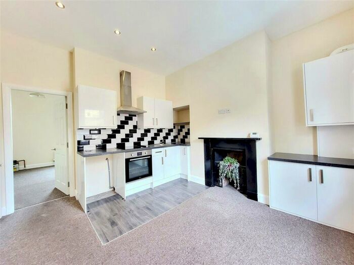 1 Bedroom Flat To Rent In Wellington Road South, Stockport, SK1