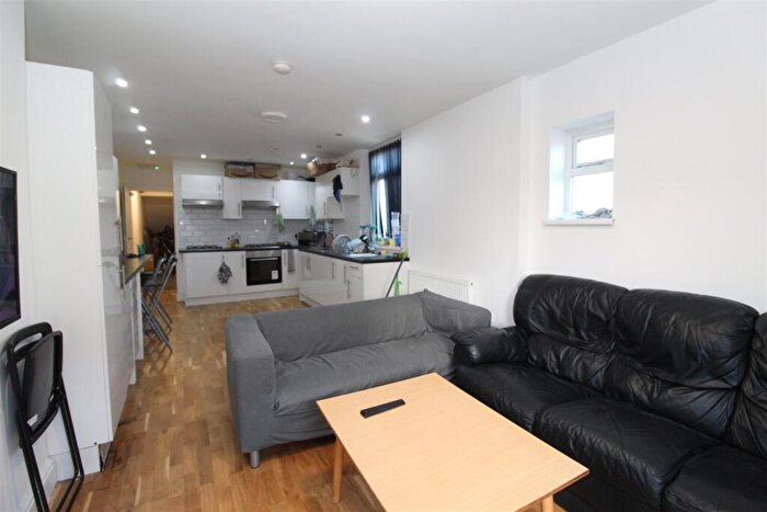 7 Bedroom House To Rent In Pen-Y-Wain, Cathays, Cardiff, CF24