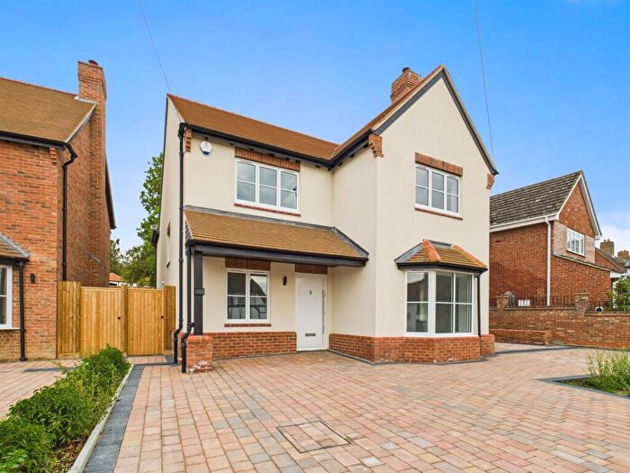 5 Bedroom Detached House For Sale In Lower Street, Quainton, Aylesbury, HP22
