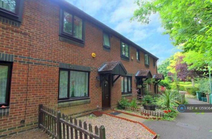 3 Bedroom Terraced House To Rent In Clowser Close, Sutton, SM1