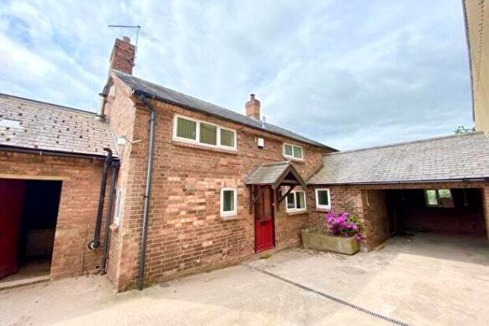 4 Bedroom Property To Rent In Henson Lane, Nottingham, NG12