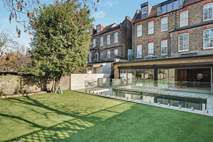 3 Bedroom Flat For Sale In Greencroft Gardens, South Hampstead, London, NW6