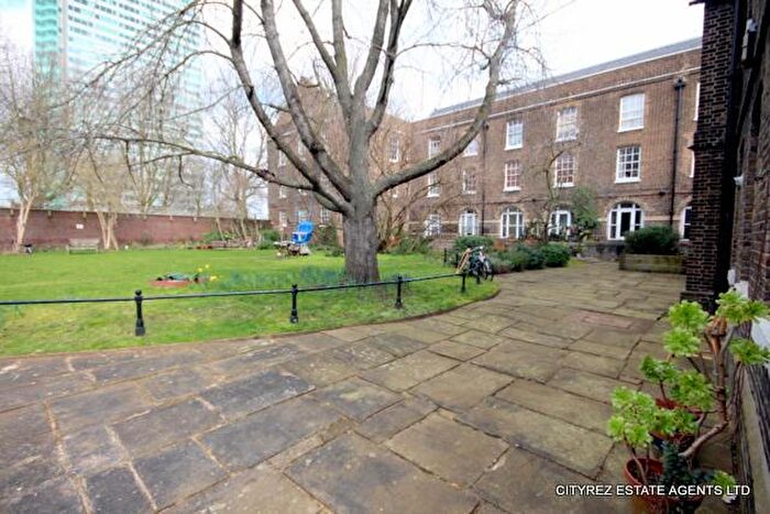2 Bedroom Apartment To Rent In Foreshore, Deptford, SE8