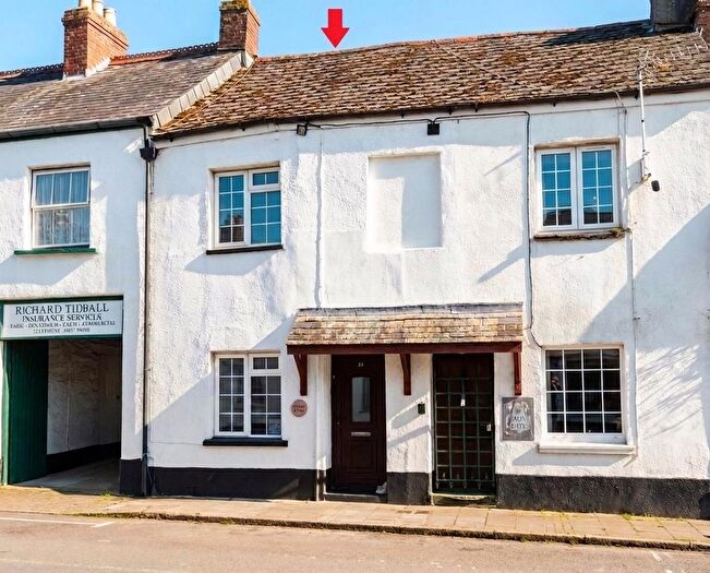 2 Bedroom Cottage For Sale In Bridge Street, Hatherleigh, Okehampton, EX20