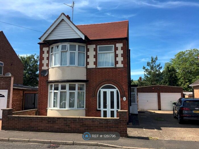3 Bedroom Detached House To Rent In Westbrook Park Road, Peterborough PE2