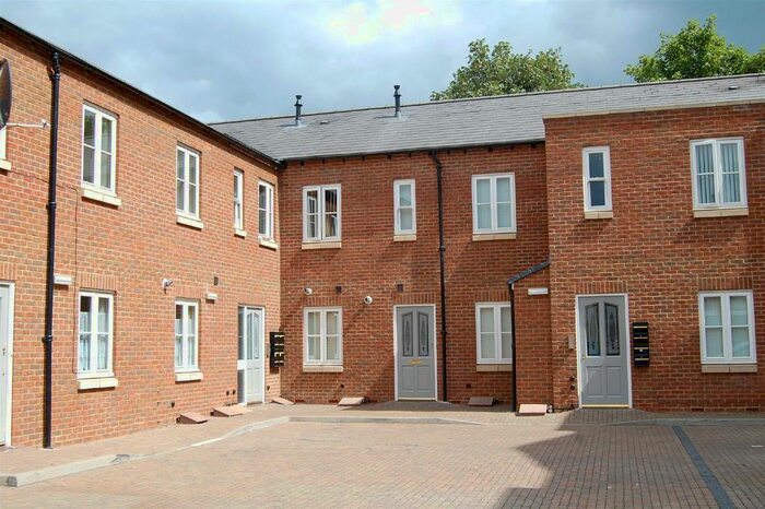 1 Bedroom Flat To Rent In Hanover Place, Hanover Street, Cheltenham, GL50