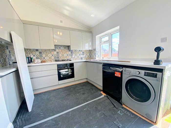 4 Bedroom Semi-Detached House To Rent In Lansbury Drive, Hayes, UB4