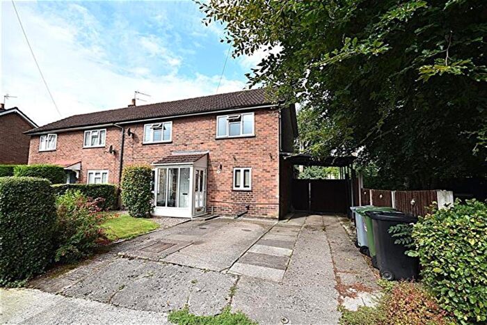 3 Bedroom Semi-Detached House To Rent In Wilton Crescent, Macclesfield, SK11