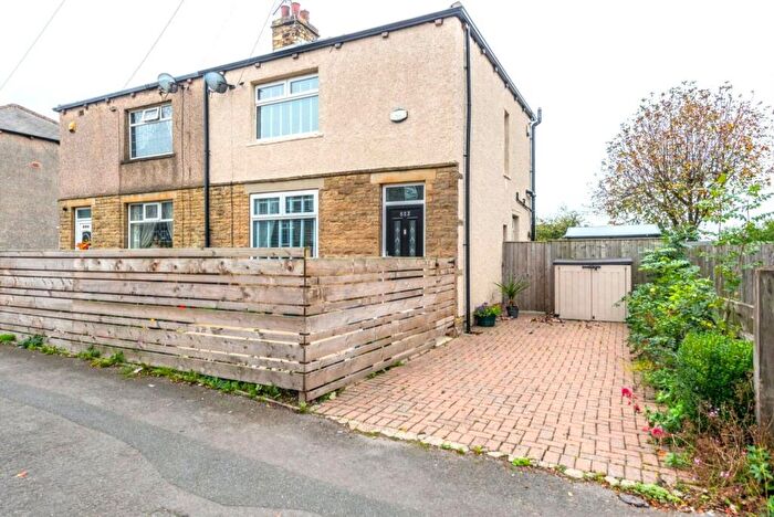 2 Bedroom Semi-Detached House For Sale In Bradford Road, East Bierley, Bradford, West Yorkshire, BD4